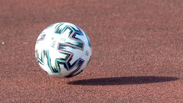 战和拼搏 战和拼搏